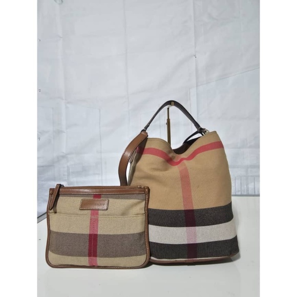 Authentic Burberry Ashby House Checked Hobo Bag & Pochette - Picture 7 of 16